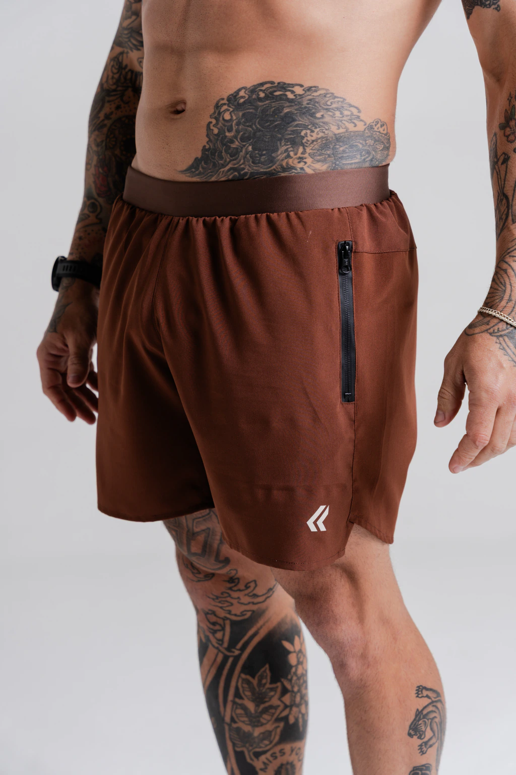 Shorts R1 Trufa/Choco Lurk